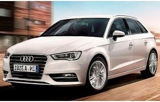 Tappetini Audi A3 8VA Sportback (2013-2020) logo Hybrid