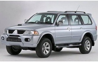 Tappetini Mitsubishi Pajero / Montero Sport (2002 - 2008) grigi