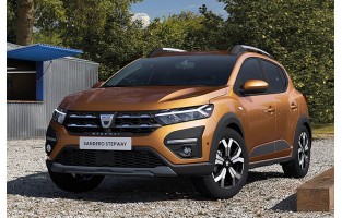 Stuoie Dacia Sandero Stepway (2021-presente) logo Hybrid