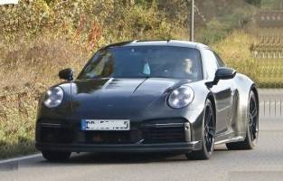 Le stuoie del pavimento, Porsche 911, 992 (2019-presente) logo Hybrid